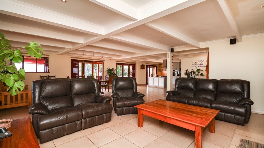 Commercial Property for Sale in Sedgefield Rural Western Cape